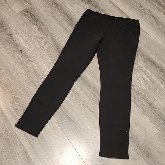 Rock & Republic Berlin Skinny Jeans - Picture 8 of 8